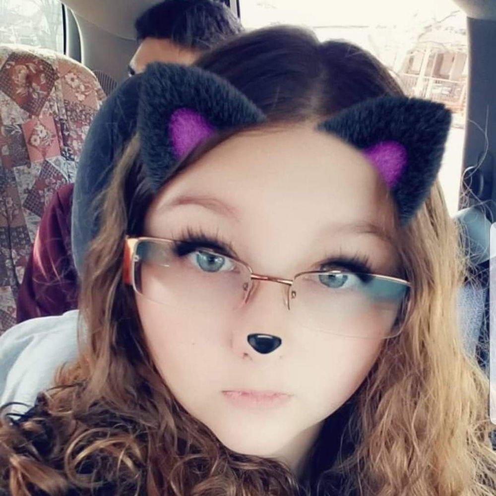 Meet your Posher, Sierra